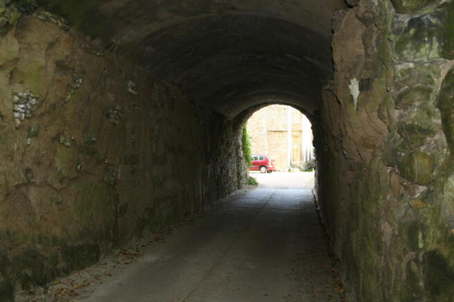 Tunnel Approach