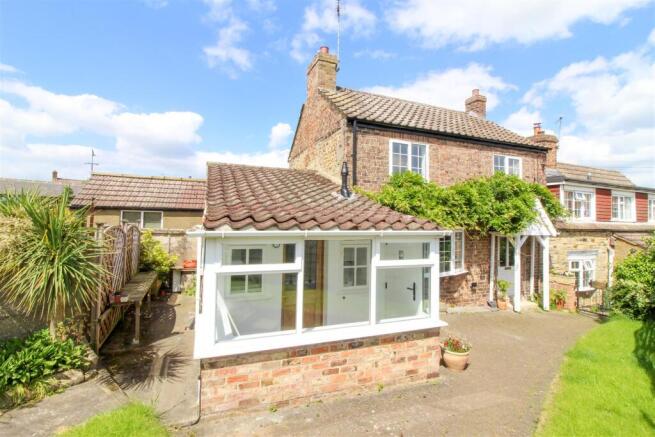 3-bed house on Dishforth, £295,000
