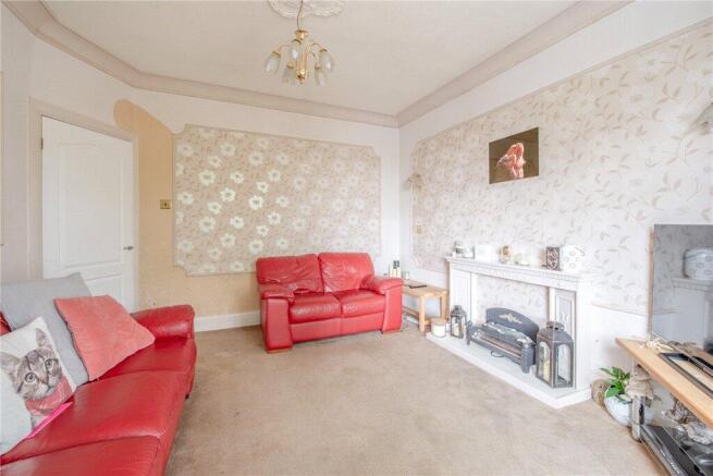 3 bed Semi-Detached for sale Image 4