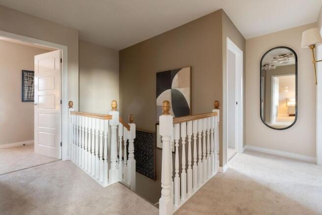 4 bed Detached for sale Image 6