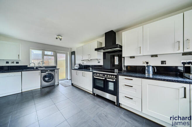 08f0ba2fd01c40a0af2084c7d17d9e02