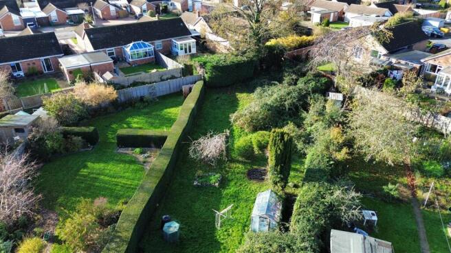 dji_fly_20251117_161900_103_1763464826461_photo_op