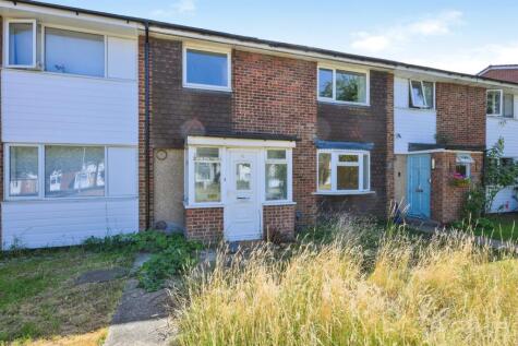 Macers Court, Broxbourne