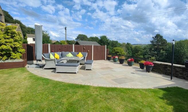 2 bed Semi-Detached Bungalow for sale Image 8