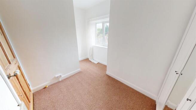 3 bed Semi-Detached for sale Image 11