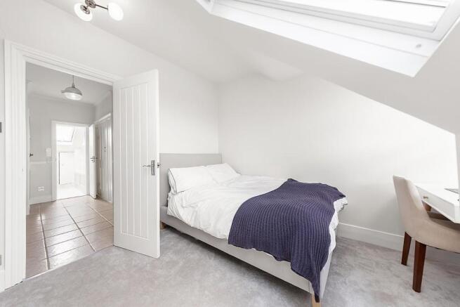 Second Bedroom (2).jpg