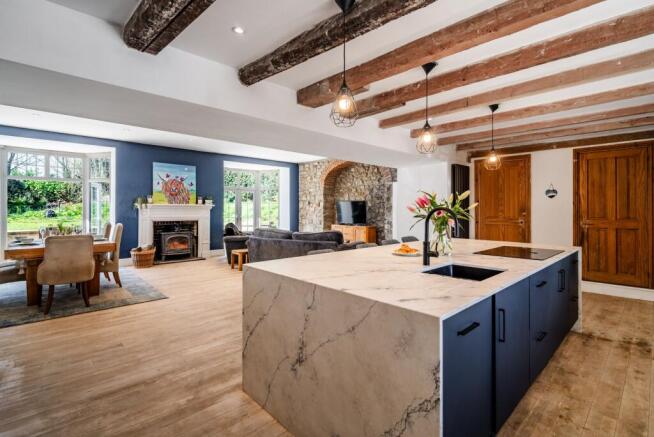 Kitchen / Reception Room