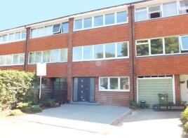 5, Kelvinbrook, West Molesey KT8 1RT