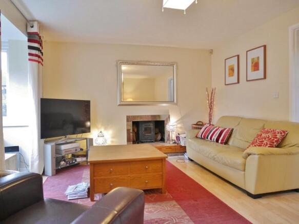 sitting room angle 2