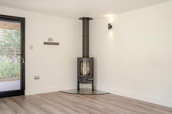 3 bed Detached for sale Image 11