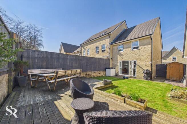 Sovereign Way, Chapel-En-Le-Frith, SK23 photo 4