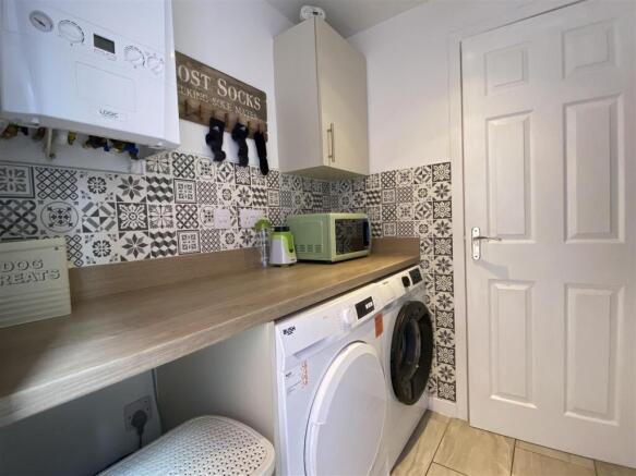 3 bed Detached for sale Image 6