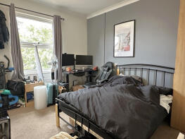 32, Waylen Street, Reading RG1 7UR