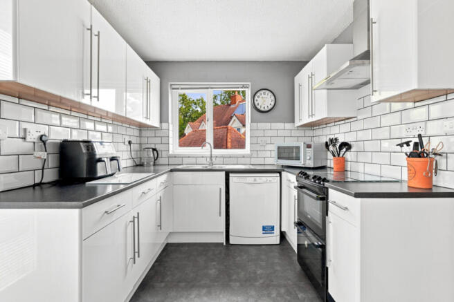 Home Pastures, Hatfield Heath, Bishop's Stortford, Essex, CM22 photo 4