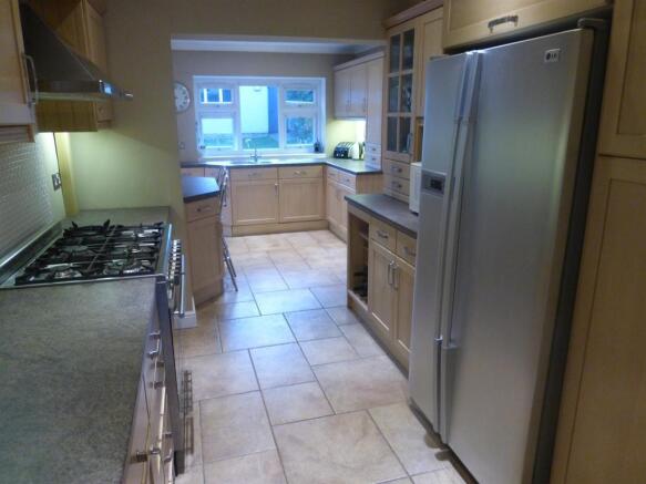 Kitchen/Breakfast Room View 3