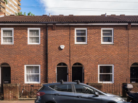 341218 - chisenhale-2.jpg