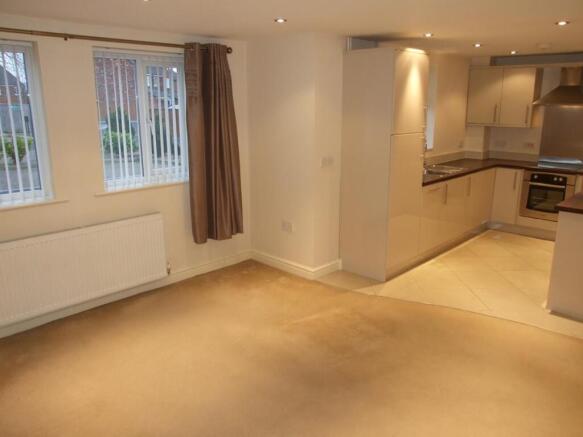 1 Synthonia House-Loung2.JPG