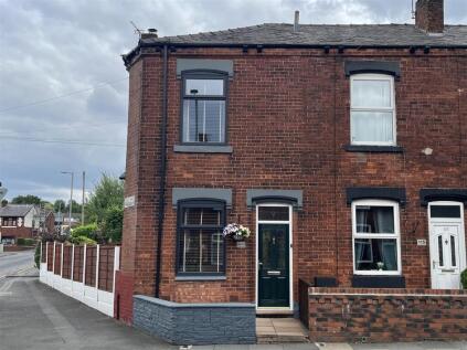 Cheetham Hill Road, Dukinfield