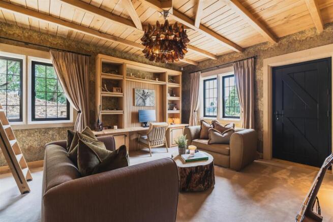Snug/Library