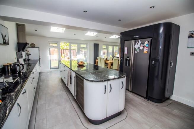 Kitchen pic 3