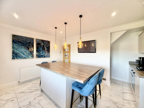 36A Howden Clough Road, Morley, West Yorkshire, LS27 photo 4