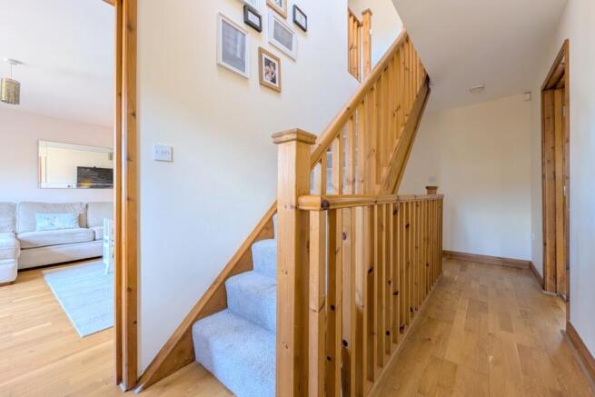 4 bed Detached for sale Image 10