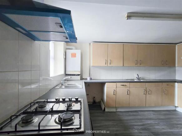 7 bed Terraced for sale Image 6