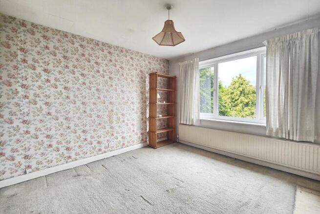 4 Bedrooms