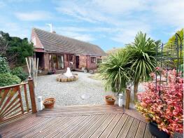 Chez Nous, New Road, Hawksworth NG13 9DE