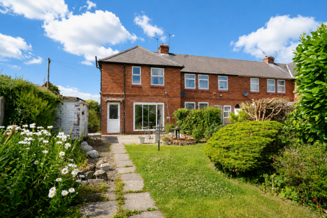 3 bed Town House for sale Image 10