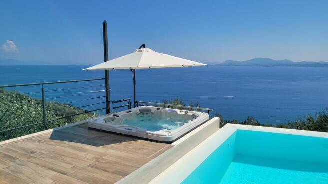 Jacuzzi and view