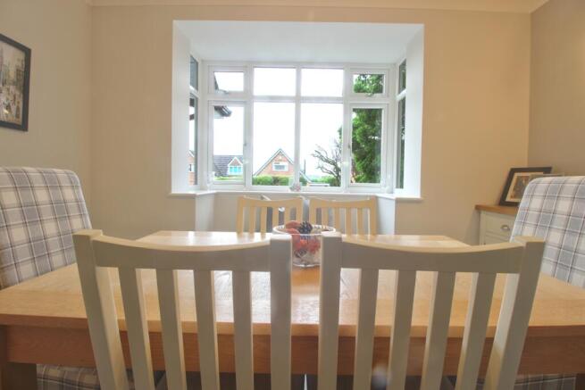 Box Bay Window