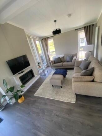 Two Bed Private Sale Omar Ikon, Cambridge Country Club, Toft Road, Bourn, Cambridgeshire, CB23 2TT photo 4