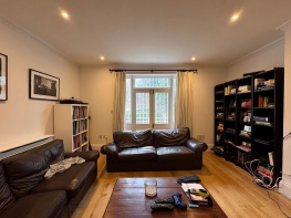 Flat A, 20, Merton Rise, London NW3 3EN