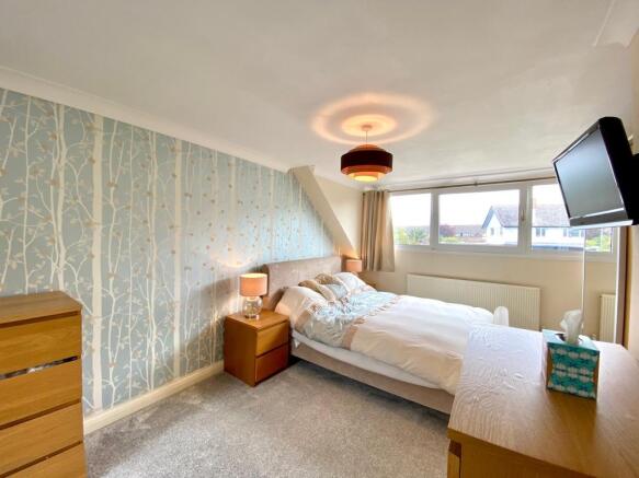 Wicks Crescent - bed
