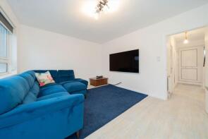 Flat 28, Dryburgh House, Abbots Manor Estate, London SW1V 4ET
