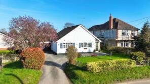 Middlefields, Sheppenhall Lane, Nantwich CW5 8DE