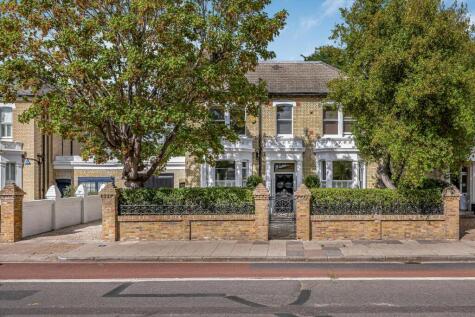 Castelnau, Barnes SW13