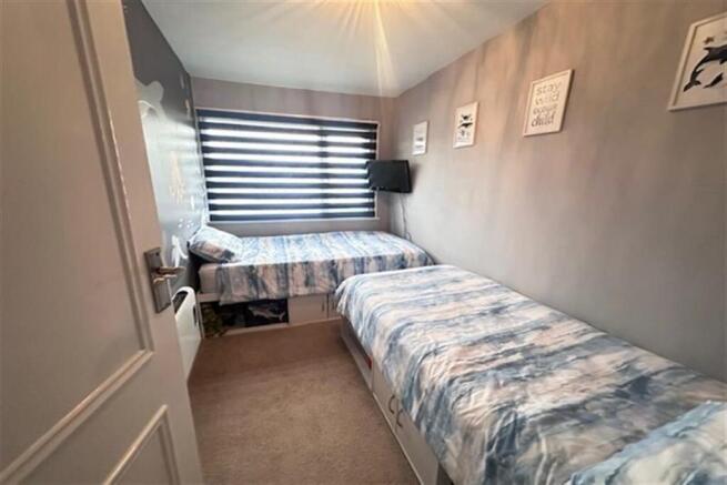 2 bed Flat for sale Image 9