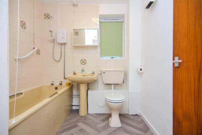 Photo 7
