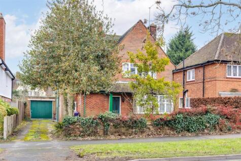 Pixmore Way, Letchworth Garden City