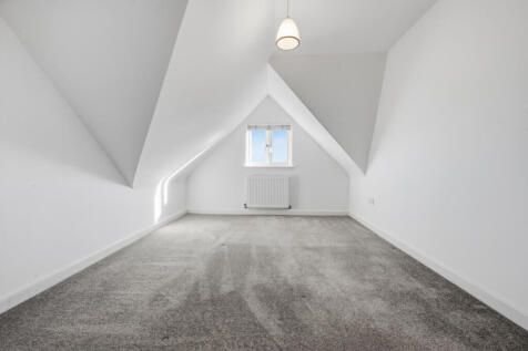 Warren Court, Sturry