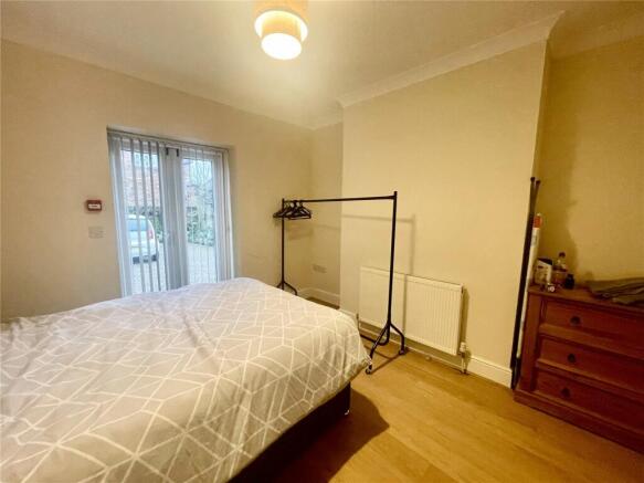 2 bed Apartment for sale Image 9