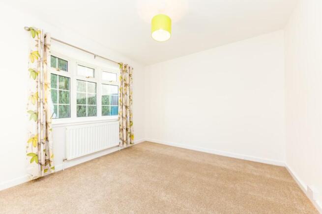 3 Rowan Crescent-6.jpg