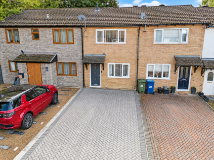 Merton Close, Owlsmoor, Sandhurst, Berkshire, GU47