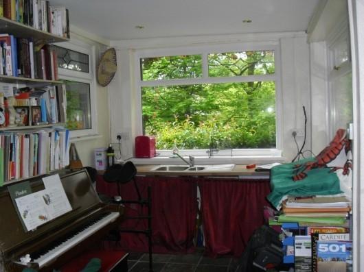 MUSIC ROOM