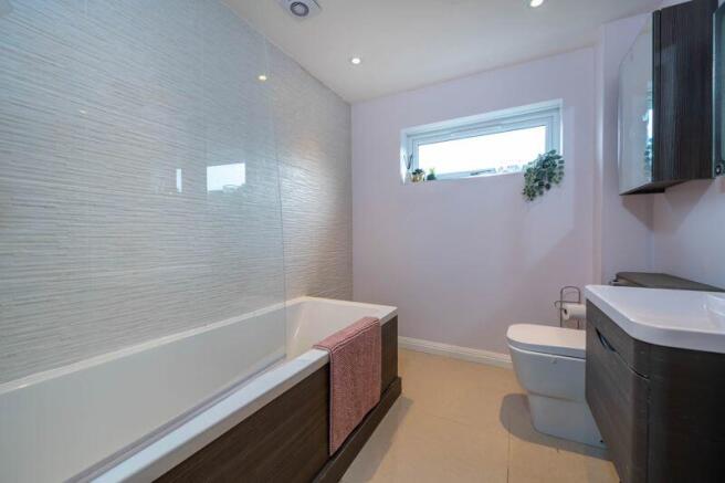 Family bathroom
