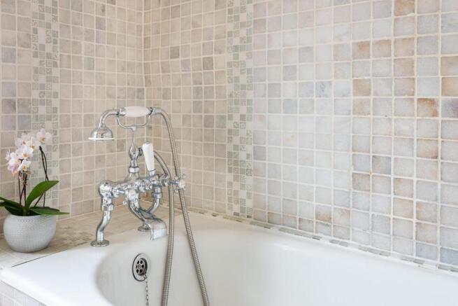 Master Ensuite