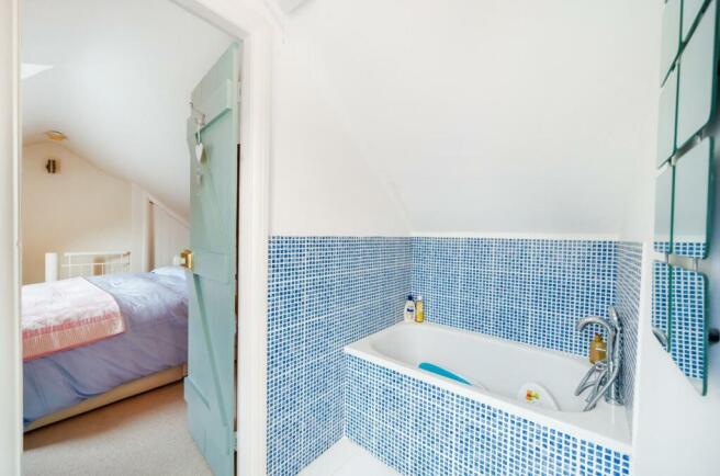bathroom2
