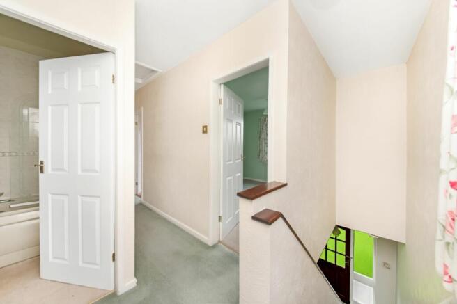 FIRST FLOOR LANDING